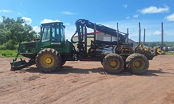 2006 John Deere 1110D Forwarder